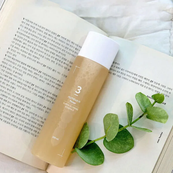Numbuzin No.3 Super Glowing Essence Toner